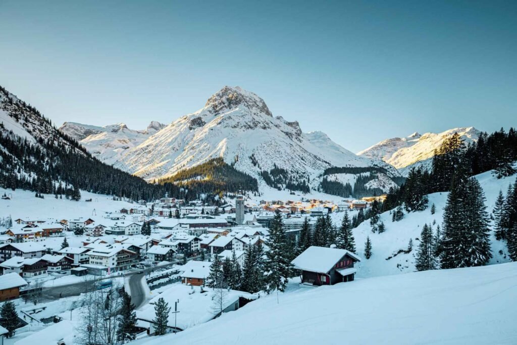 Lech am Arlberg, village en hiver