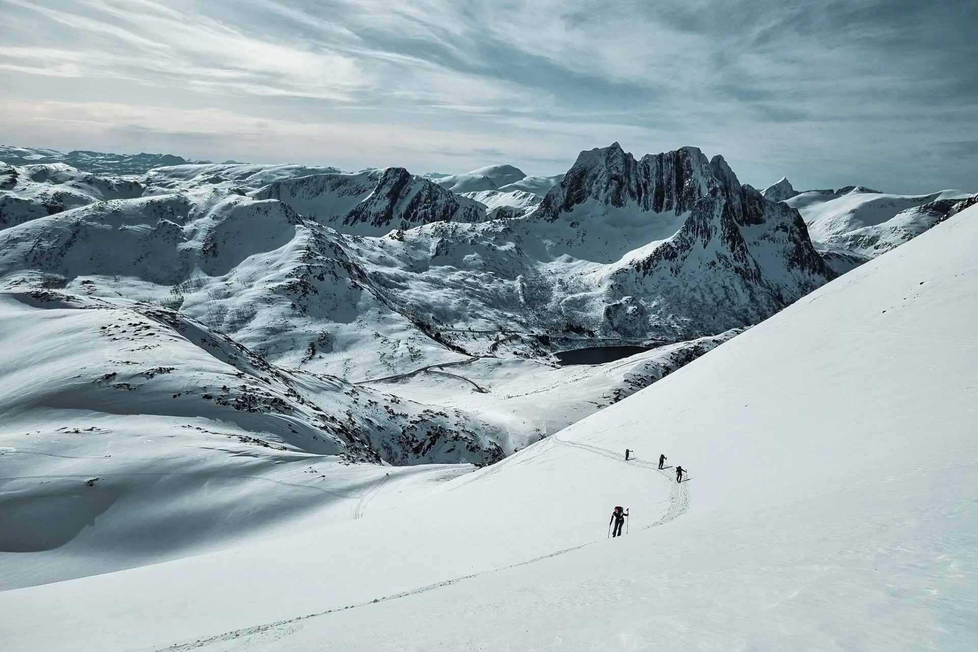 Skitouren Senja Norwegen mit Guide